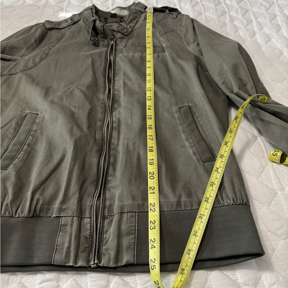 Bomber Jacket - Picture 5 of 6